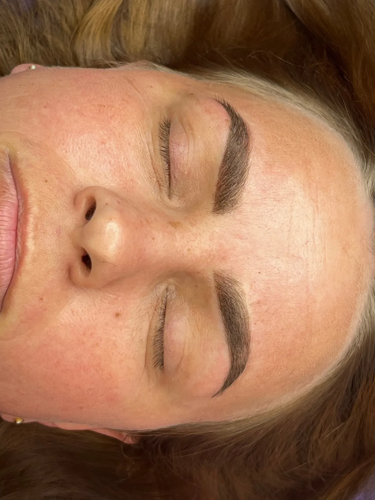 Permanent brow makeup — soft, natural result